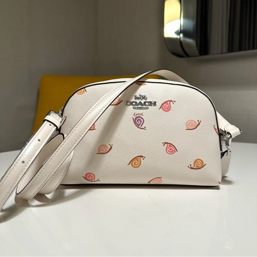 Coach Authentic White Snail Print Women's Bag Madi Women's Crossbody Bag New - Picture 1 of 12